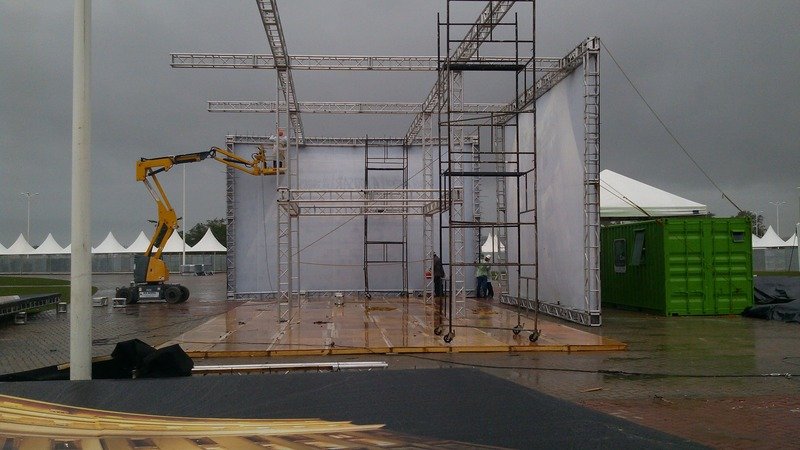 2013-11-05_17-17-43_63